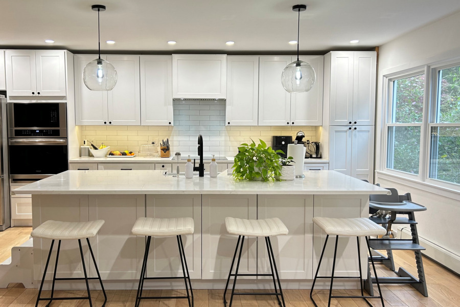Complete Kitchen Renovation with Custom Cabinetry and Quartz Countertops